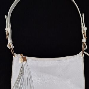 Elegant White Leather Shoulder Bag